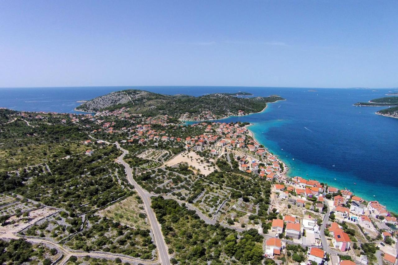 Family Friendly Seaside Apartments Razanj, Rogoznica - 10373 Bagian luar foto