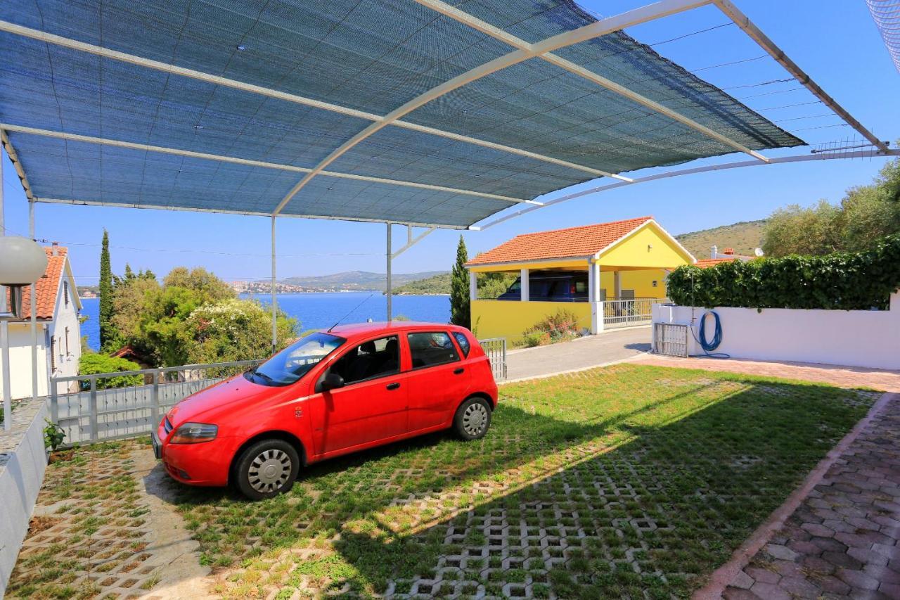 Family Friendly Seaside Apartments Razanj, Rogoznica - 10373 Bagian luar foto